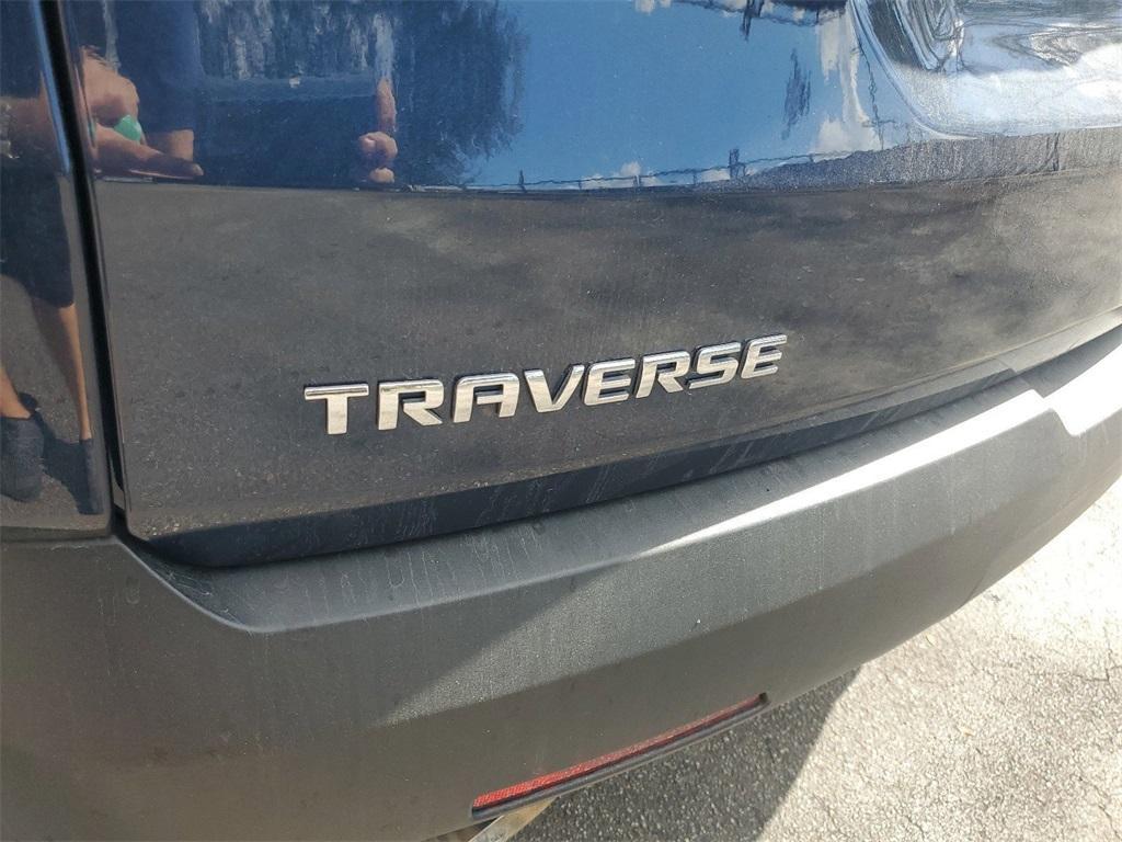 used 2022 Chevrolet Traverse car, priced at $24,749