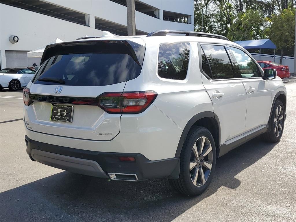 used 2023 Honda Pilot car, priced at $40,989