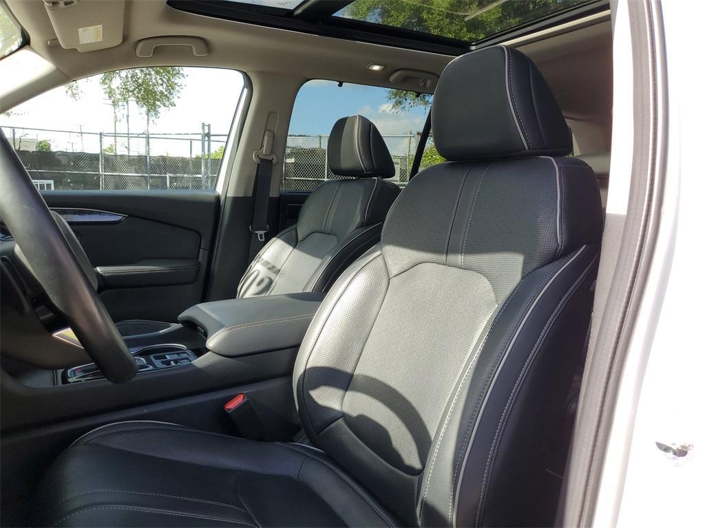 used 2023 Honda Pilot car, priced at $40,989