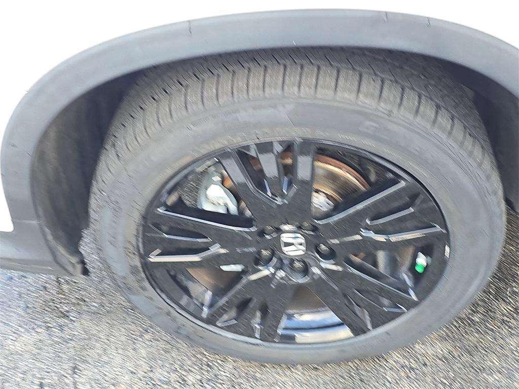 used 2022 Honda Pilot car, priced at $27,976