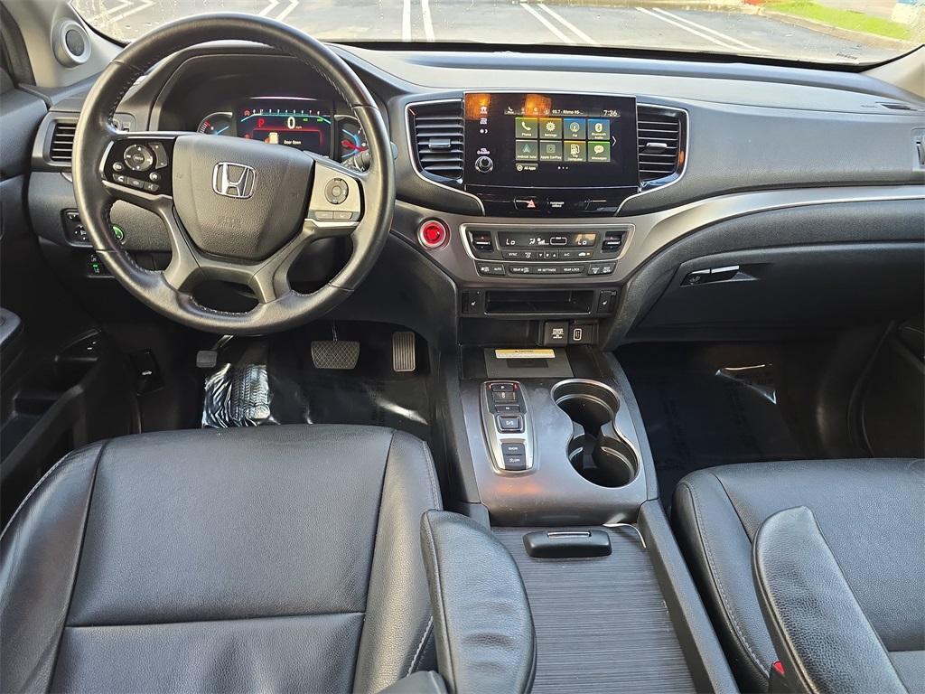 used 2022 Honda Pilot car, priced at $27,976