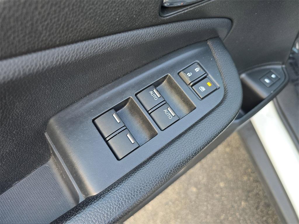 used 2022 Honda Pilot car, priced at $27,976