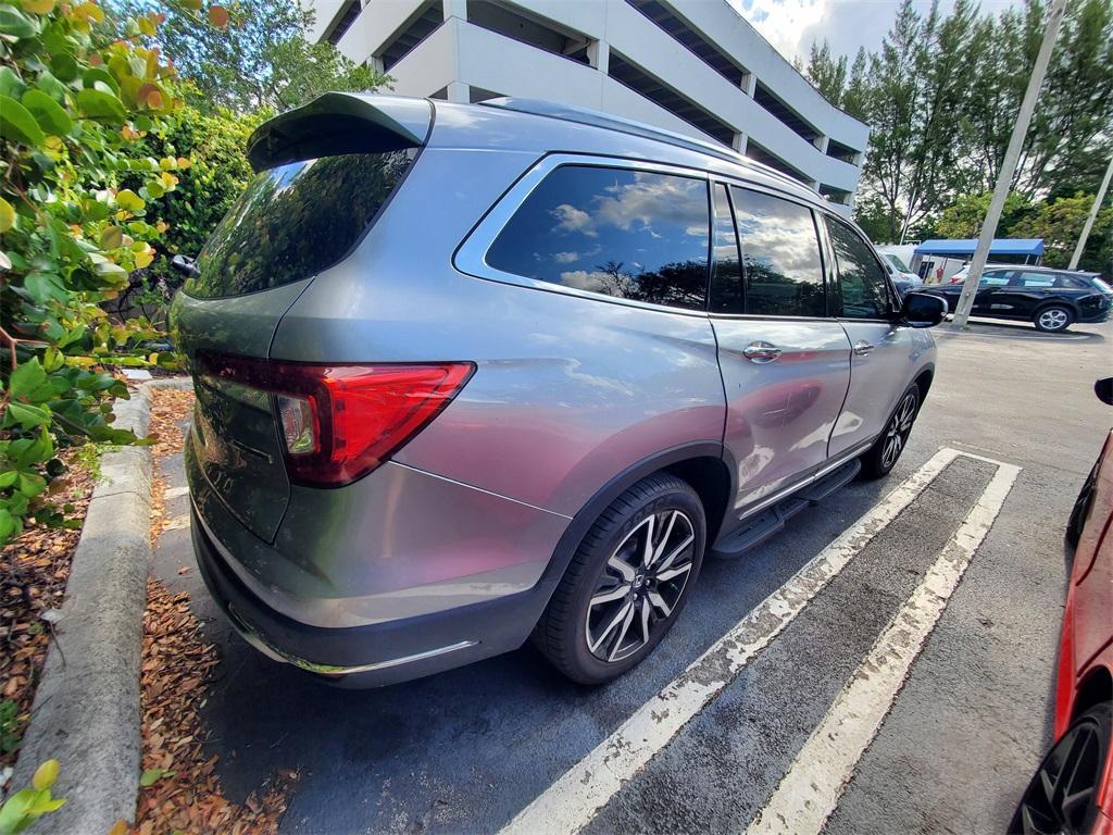 used 2021 Honda Pilot car, priced at $28,998