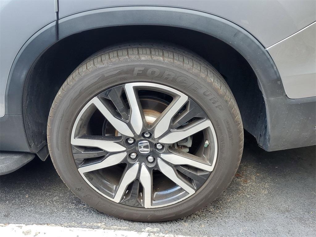 used 2021 Honda Pilot car, priced at $28,998