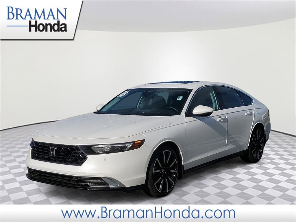 used 2025 Honda Accord Hybrid car, priced at $37,975