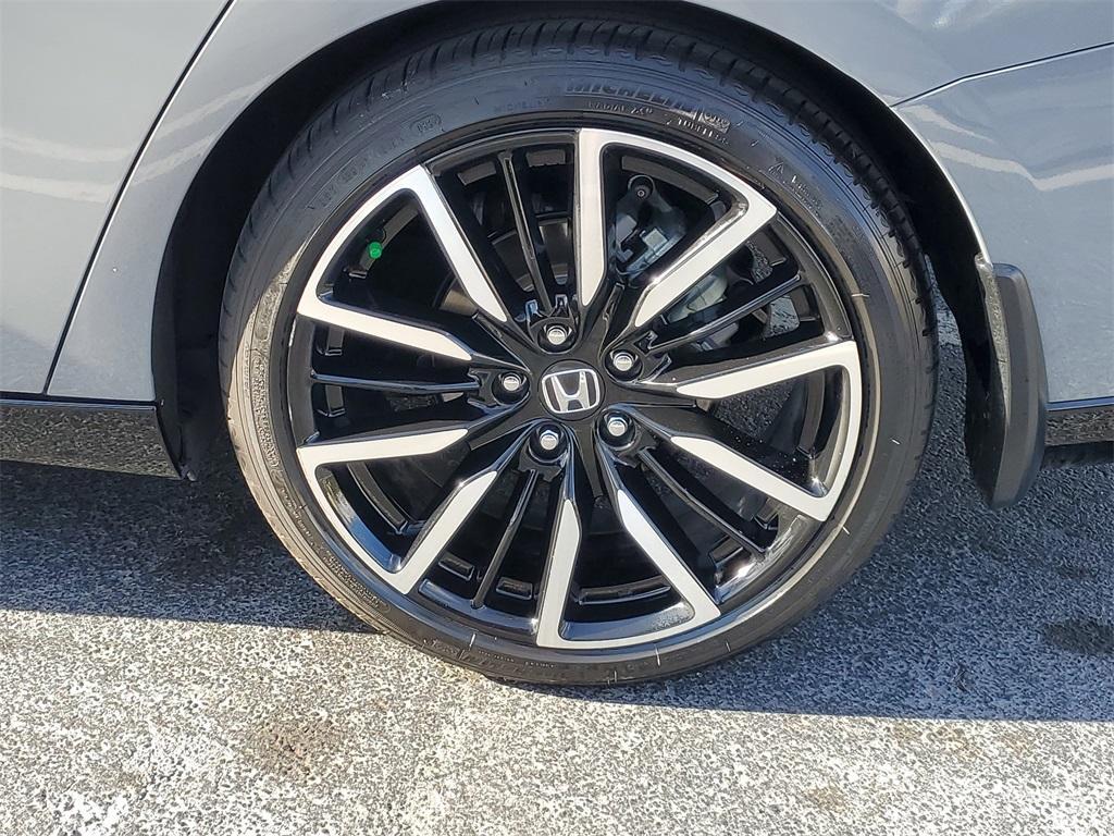used 2024 Honda Accord Hybrid car, priced at $33,914
