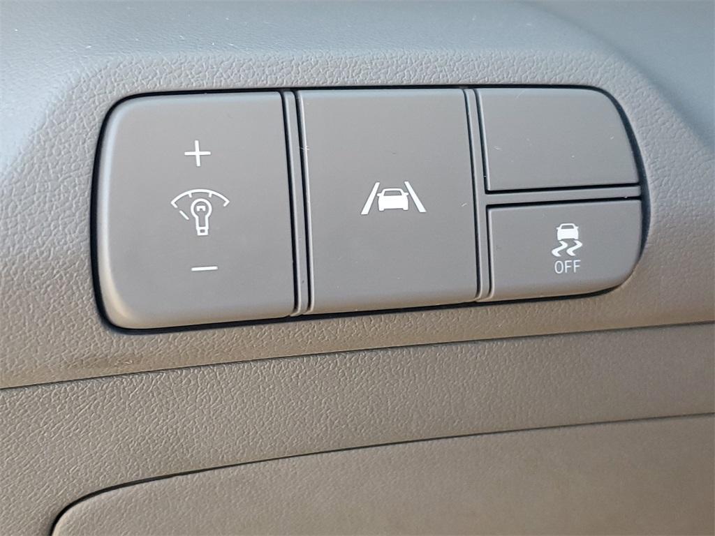 used 2021 Hyundai Elantra car, priced at $17,876