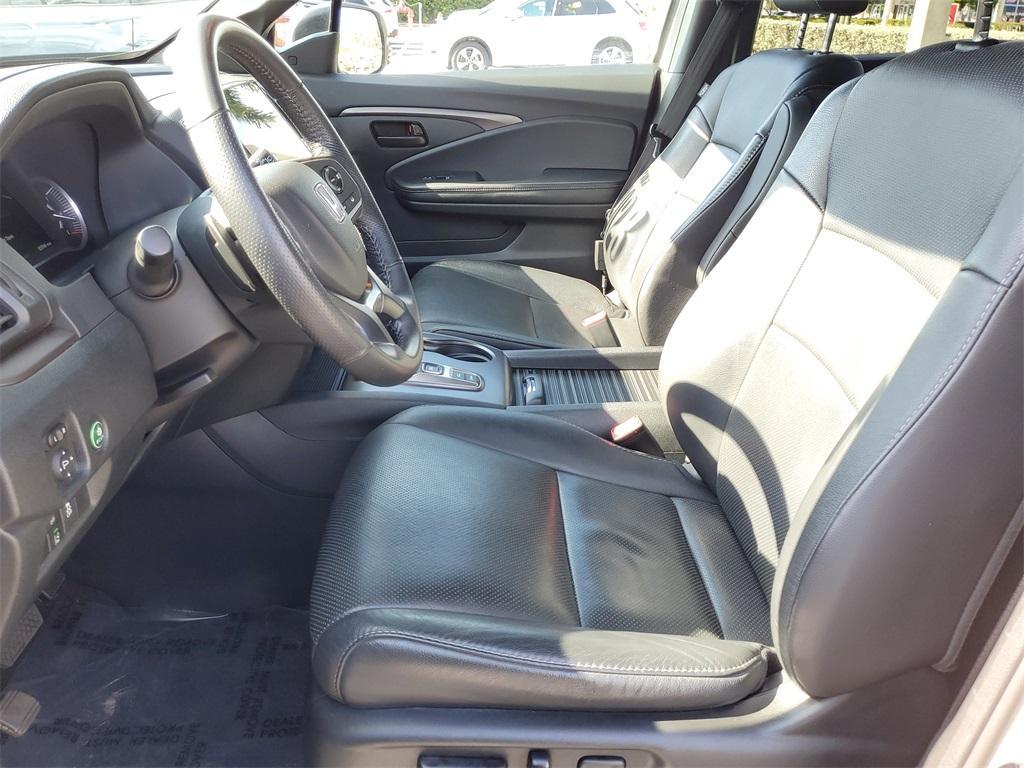 used 2023 Honda Passport car, priced at $33,623