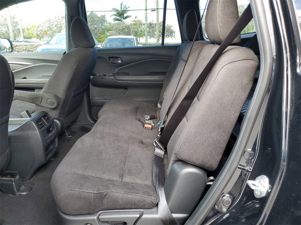 used 2022 Honda Pilot car, priced at $26,955