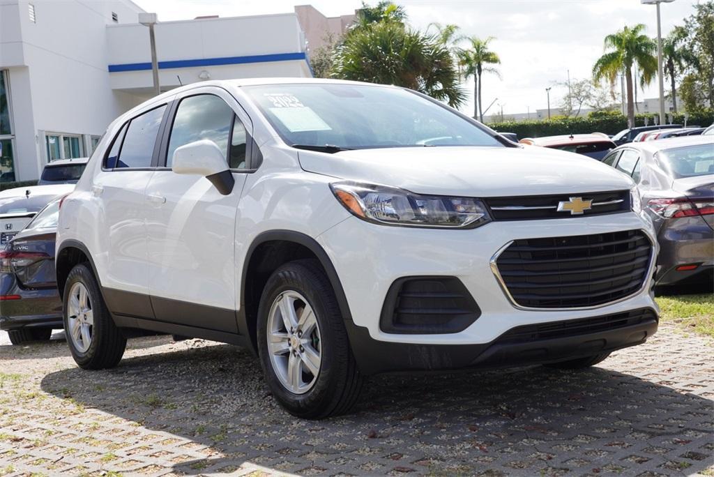 used 2022 Chevrolet Trax car, priced at $18,958