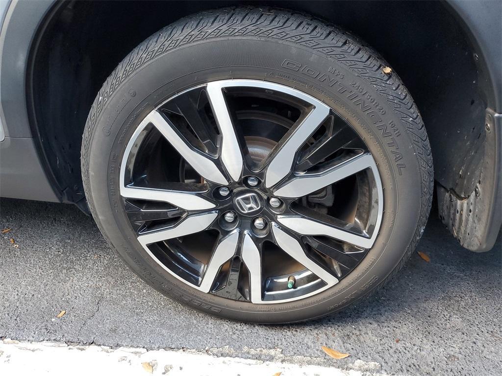 used 2022 Honda Pilot car, priced at $35,300