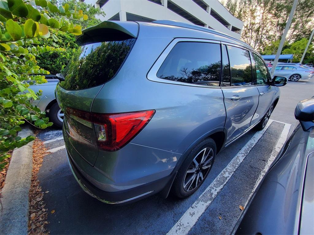 used 2022 Honda Pilot car, priced at $35,300
