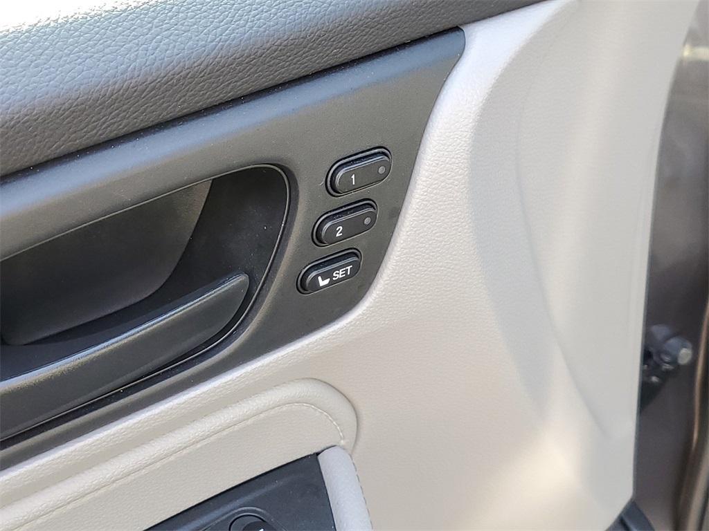 used 2023 Honda Odyssey car, priced at $36,927