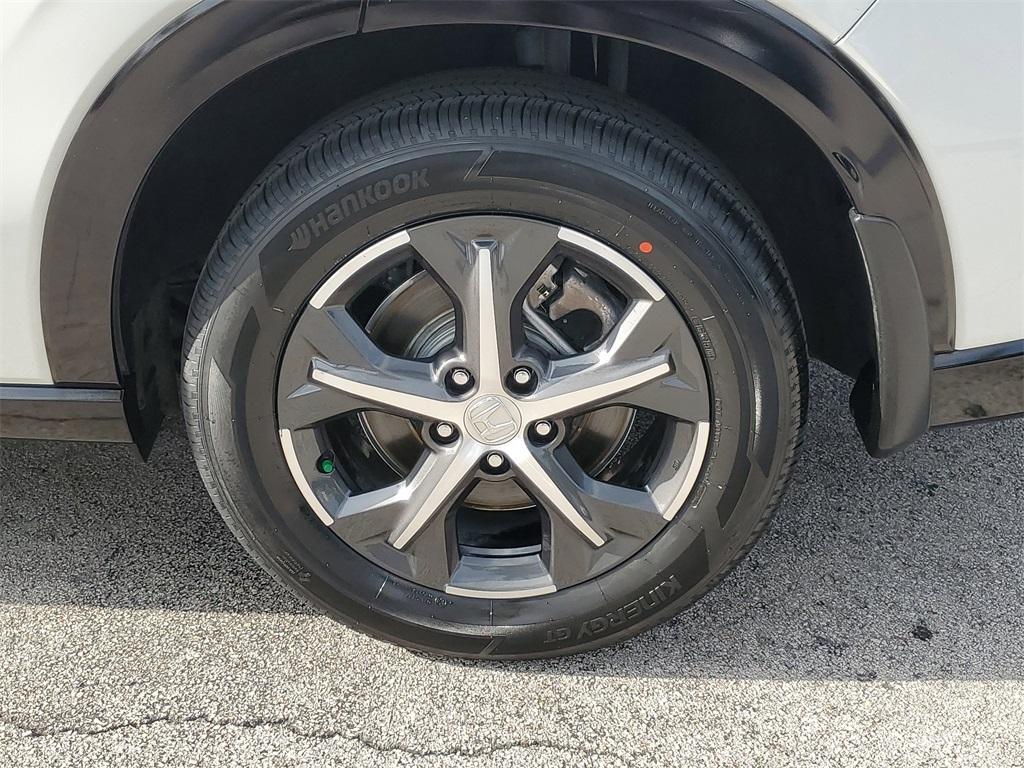 used 2023 Honda HR-V car, priced at $27,897