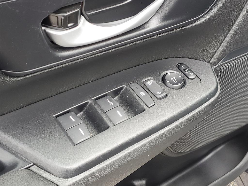 used 2021 Honda CR-V car, priced at $24,583