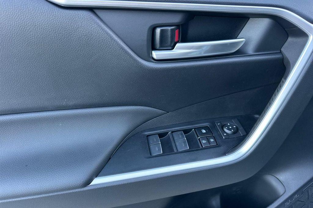 new 2025 Toyota RAV4 car, priced at $36,862