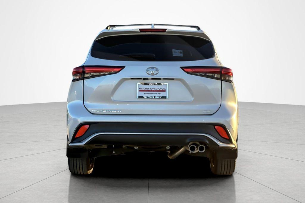 used 2023 Toyota Highlander car, priced at $35,994