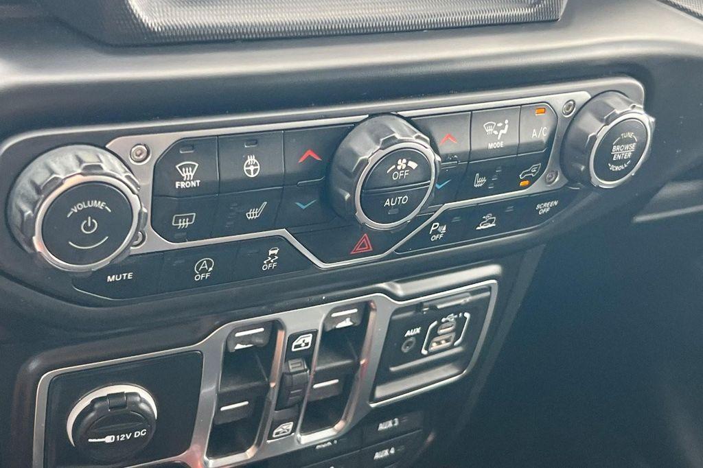 used 2021 Jeep Gladiator car, priced at $30,893
