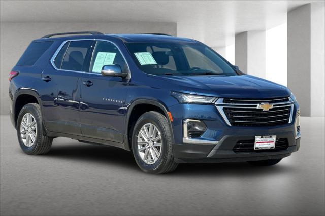 used 2022 Chevrolet Traverse car, priced at $28,491