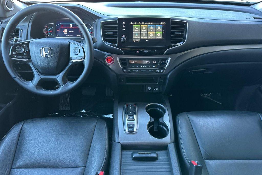 used 2022 Honda Pilot car, priced at $25,593
