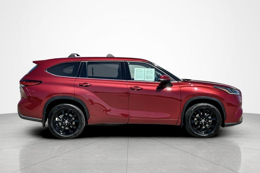 used 2023 Toyota Highlander car, priced at $38,893