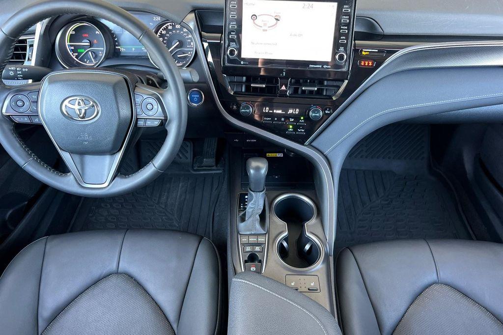 used 2024 Toyota Camry Hybrid car, priced at $33,994