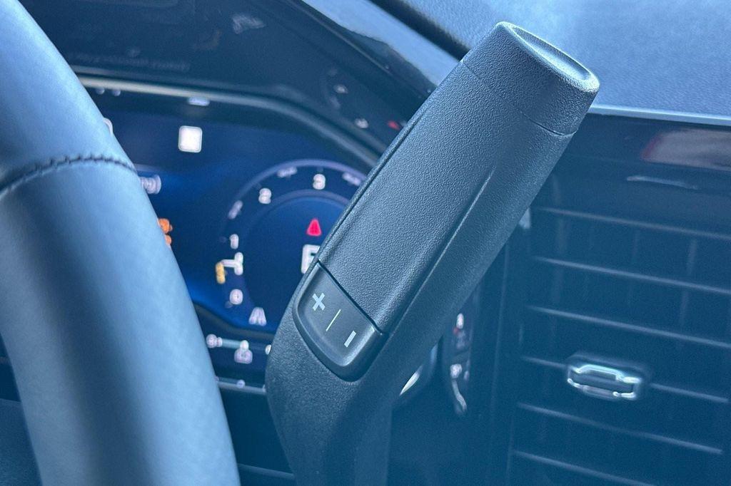 used 2023 Chevrolet Silverado 1500 car, priced at $37,994