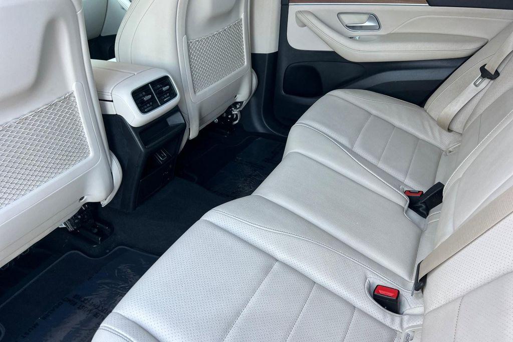 used 2022 Mercedes-Benz GLE 350 car, priced at $33,994