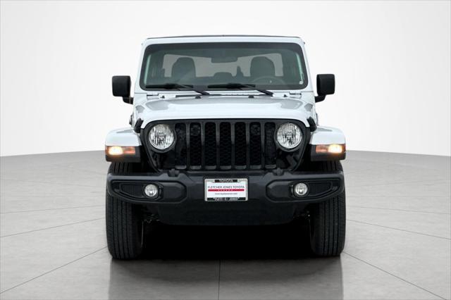 used 2022 Jeep Gladiator car, priced at $33,793