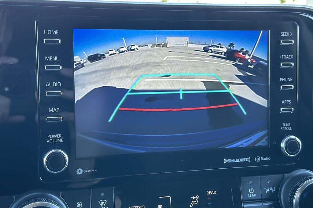 used 2022 Toyota Highlander car, priced at $29,993