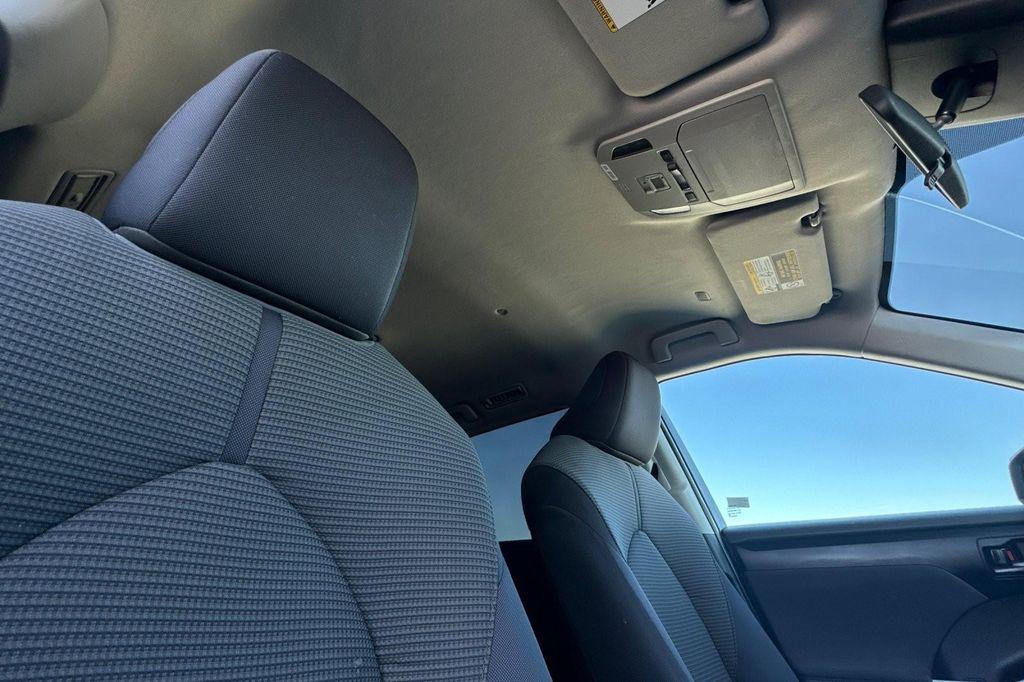 used 2022 Toyota Highlander car, priced at $29,993