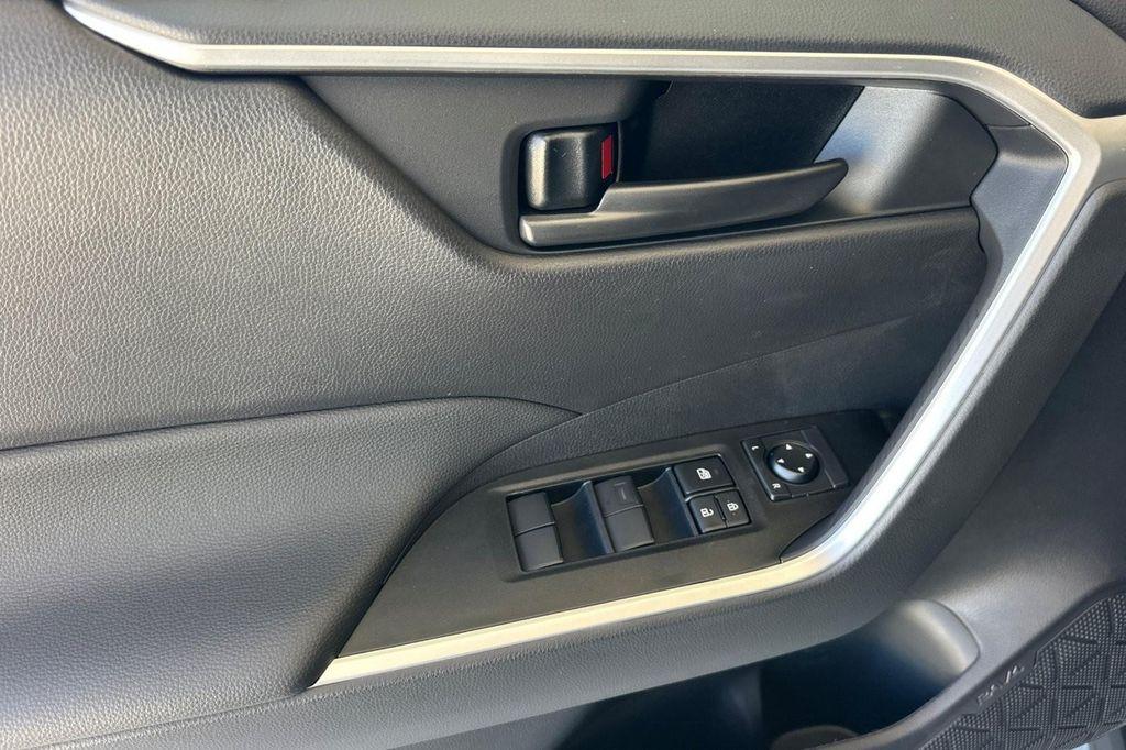 new 2025 Toyota RAV4 car, priced at $32,208