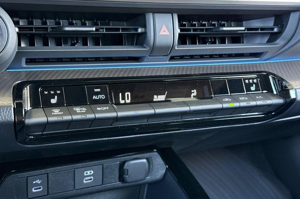 new 2025 Toyota Prius car, priced at $33,614