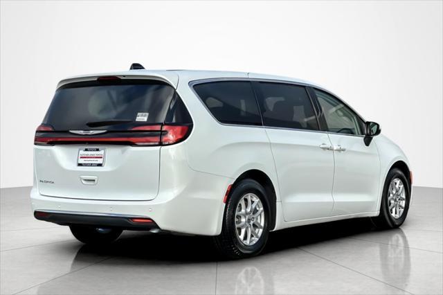 used 2023 Chrysler Pacifica car, priced at $24,994