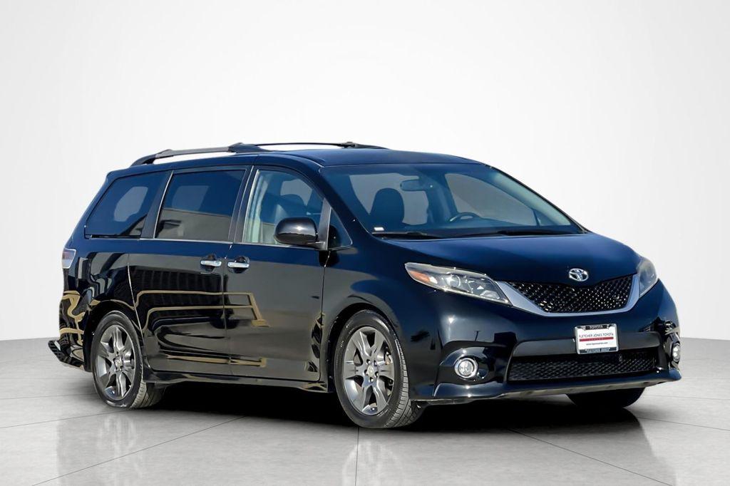 used 2016 Toyota Sienna car, priced at $23,994
