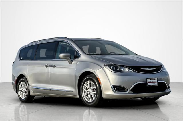 used 2020 Chrysler Pacifica car, priced at $17,990