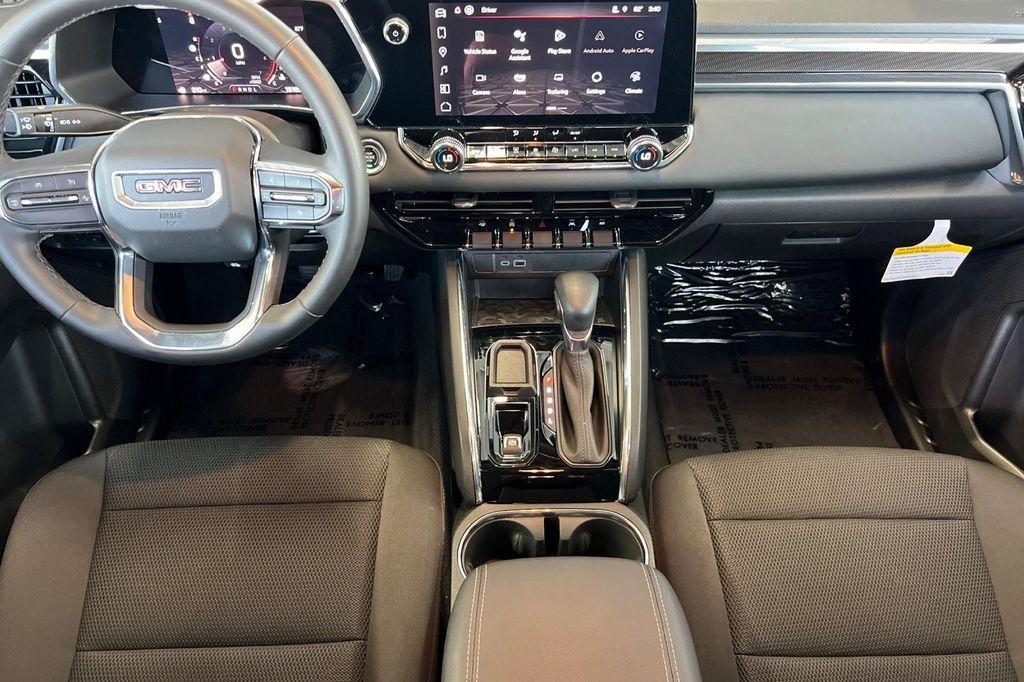used 2023 GMC Canyon car, priced at $35,394