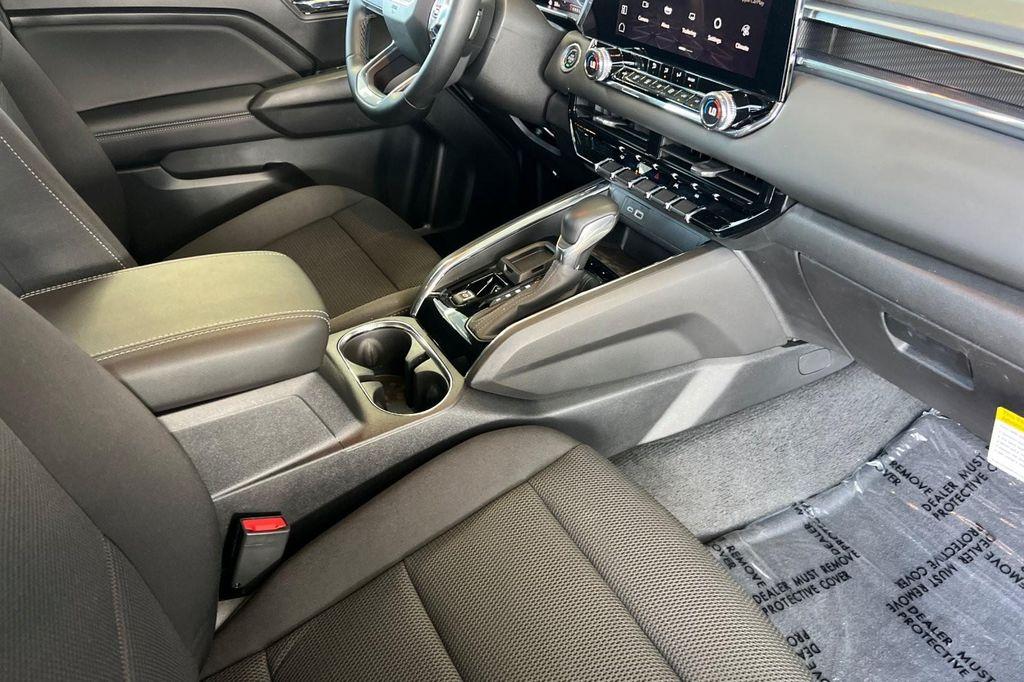 used 2023 GMC Canyon car, priced at $35,394