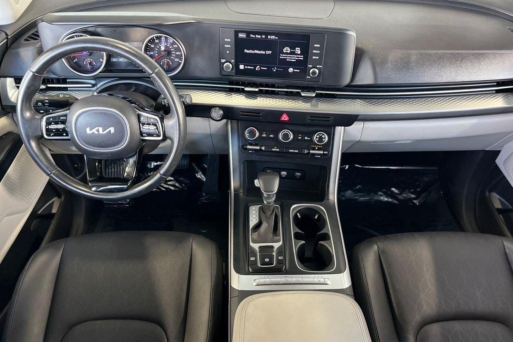 used 2022 Kia Carnival car, priced at $27,492
