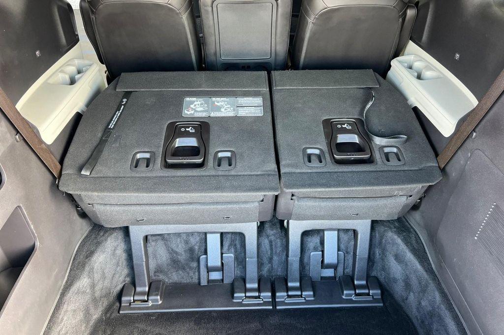 used 2022 Kia Carnival car, priced at $27,492