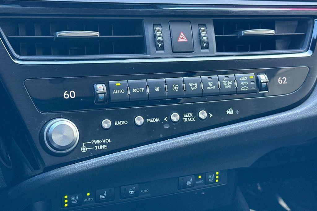 used 2023 Lexus ES 300h car, priced at $35,992