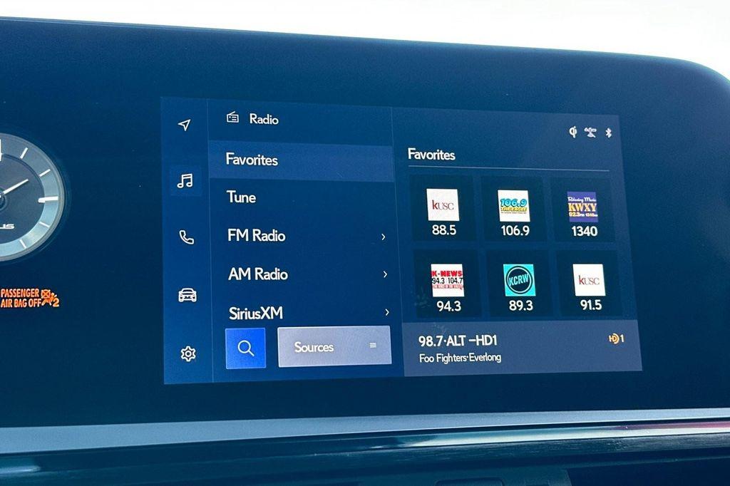 used 2023 Lexus ES 300h car, priced at $35,992