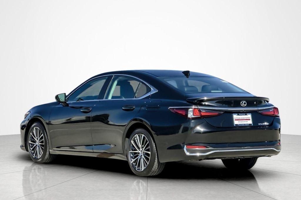 used 2023 Lexus ES 300h car, priced at $35,992