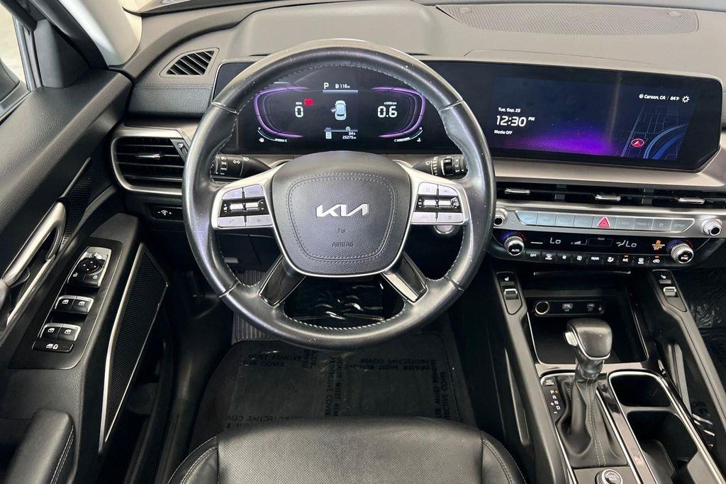 used 2023 Kia Telluride car, priced at $33,494