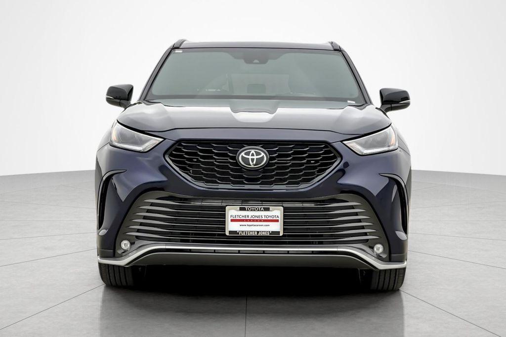 used 2024 Toyota Highlander car, priced at $37,993