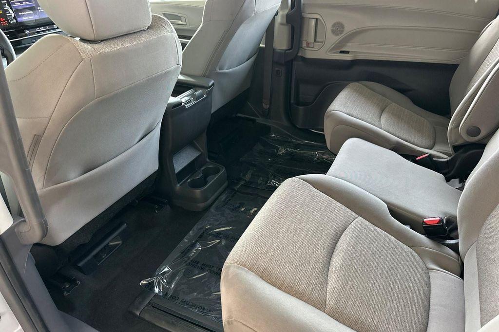used 2024 Toyota Sienna car, priced at $39,994
