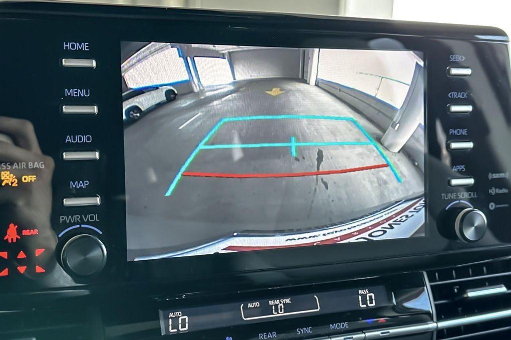 used 2024 Toyota Sienna car, priced at $39,994