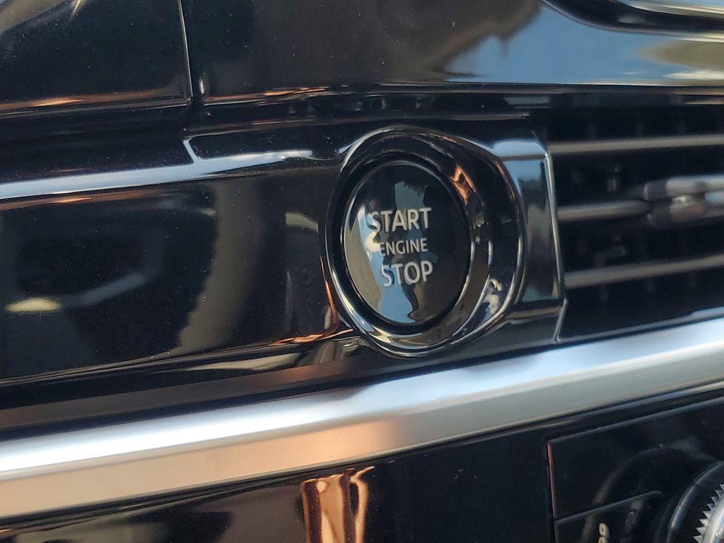 new 2025 Nissan Pathfinder car, priced at $42,098