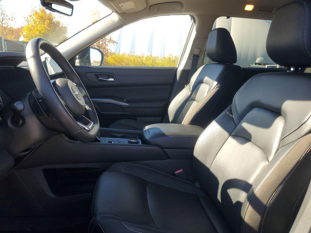 used 2023 Nissan Pathfinder car, priced at $32,790