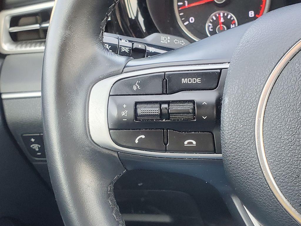 used 2022 Kia K5 car, priced at $22,100